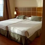 Dorma 4*