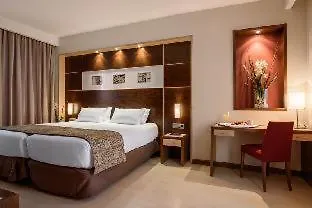 Dorma 4*