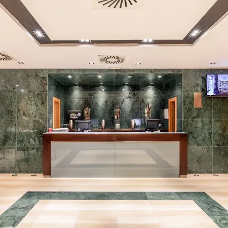 Hotel Exe 4*