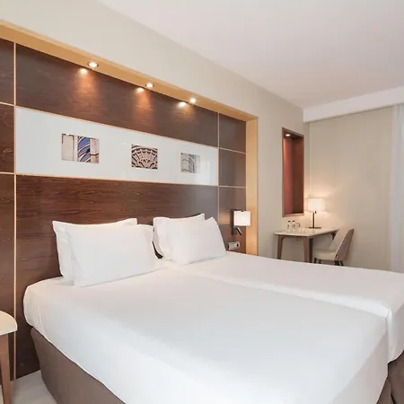 Hotel Dorma Leão