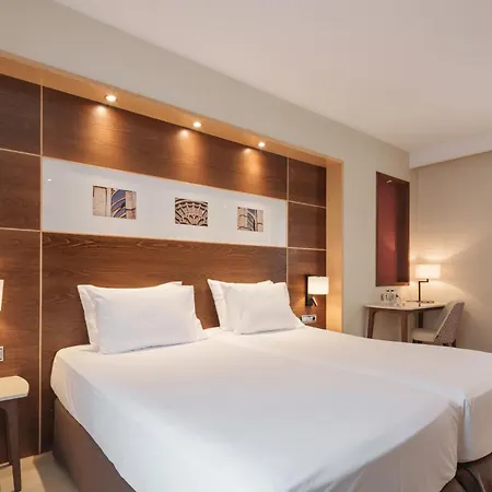Dorma 4*