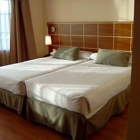 Dorma 4*